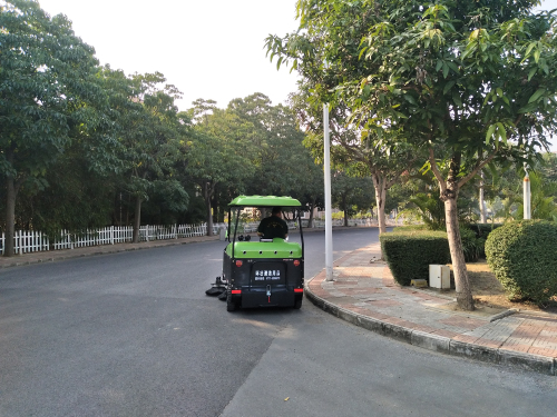 廣西電動掃地車