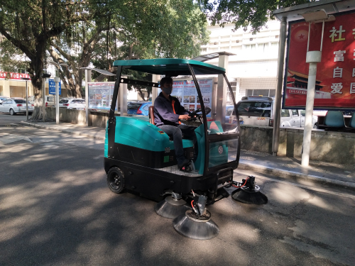 防城港掃地車