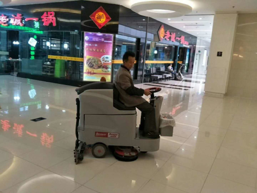 南寧洗地車