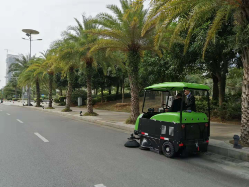 柳州電動(dòng)掃地車